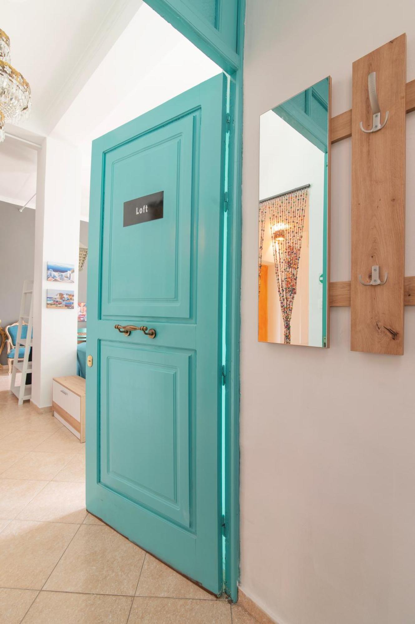 Neoclassical Loft In Monastiraki - Acropolis And Metro Αθήνα Εξωτερικό φωτογραφία